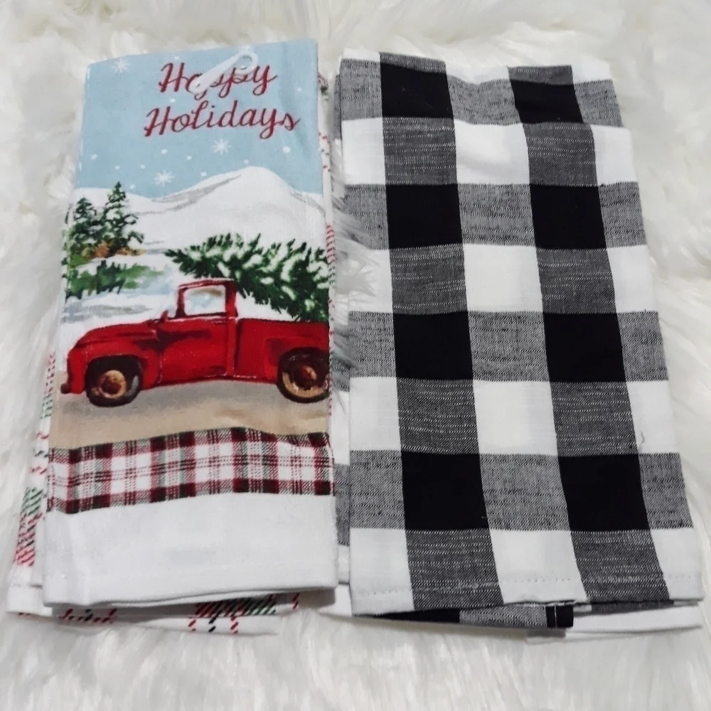 Christmas kitchen towels - 4 qty